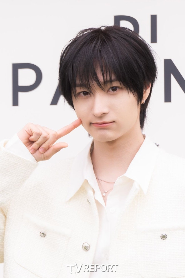 킥플립 동화 wearing PS155N